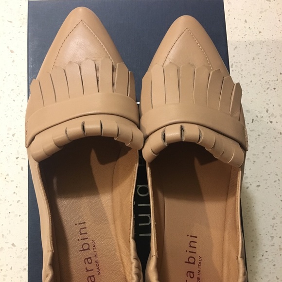 Mara Bini Sand Kiltie Flat - Picture 2 of 7